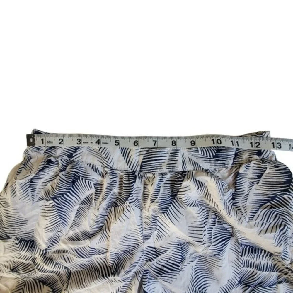 Gap Kids blue white leaf print shorts sz XXL